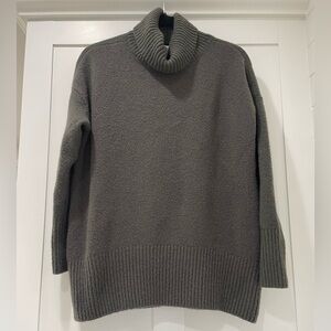 Daily Ritual Sweater Size XS